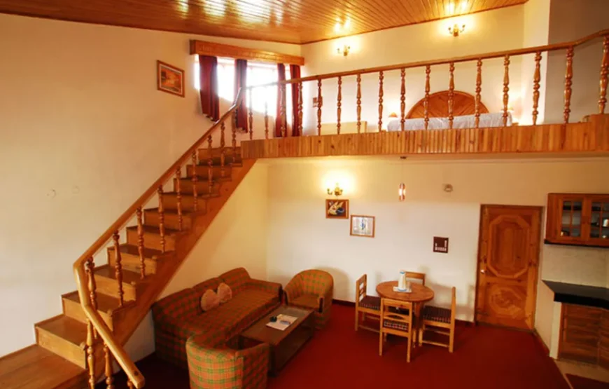 Clifftop Club, Auli
