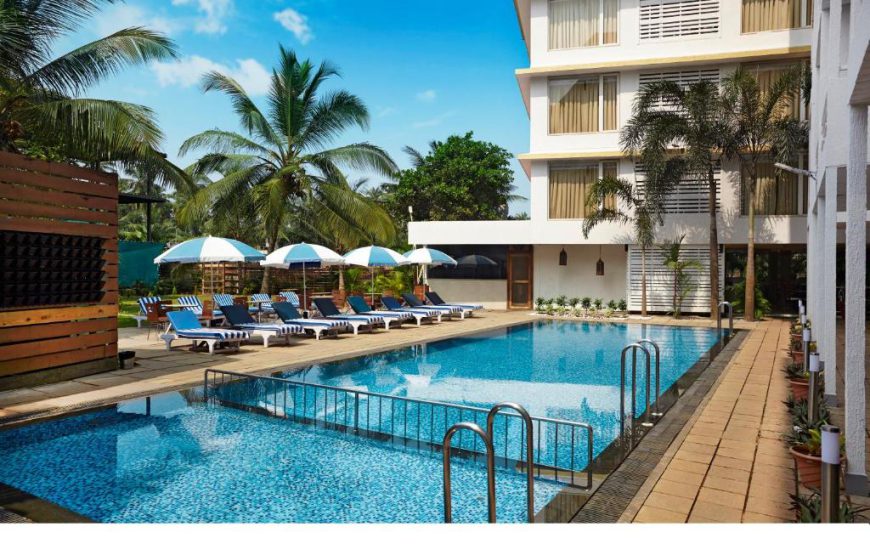 Red Fox Hotel, Morjim