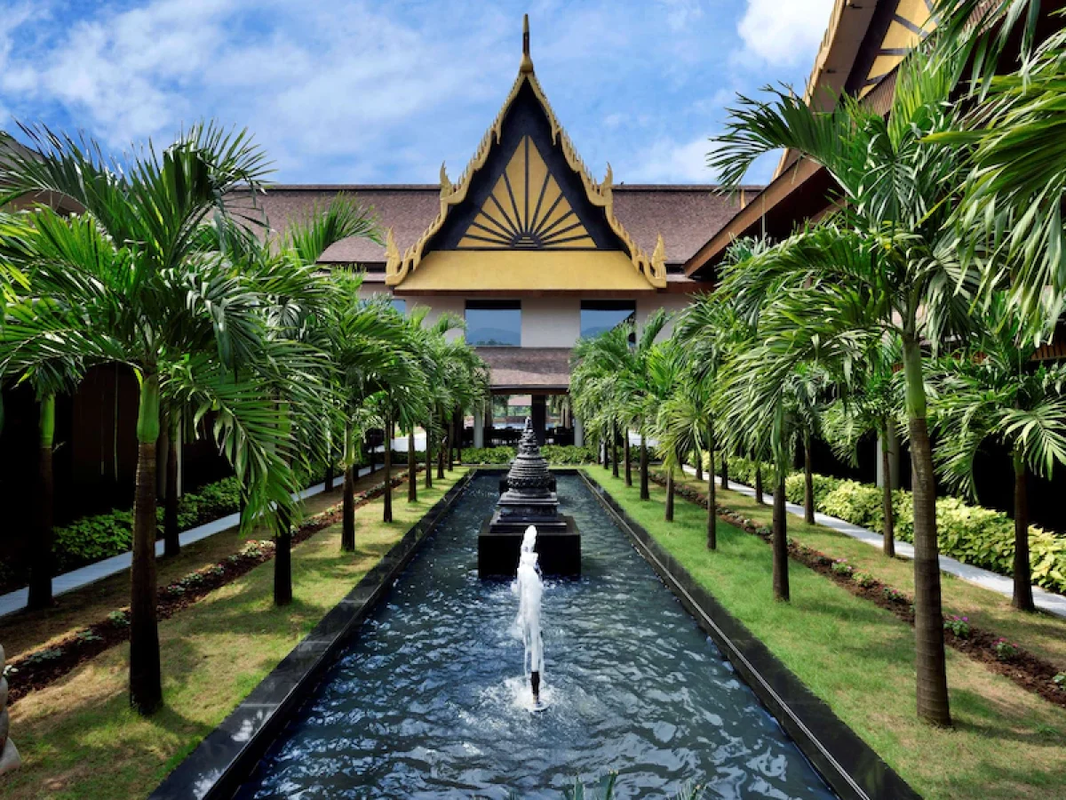 Radission Blu, Karjat
