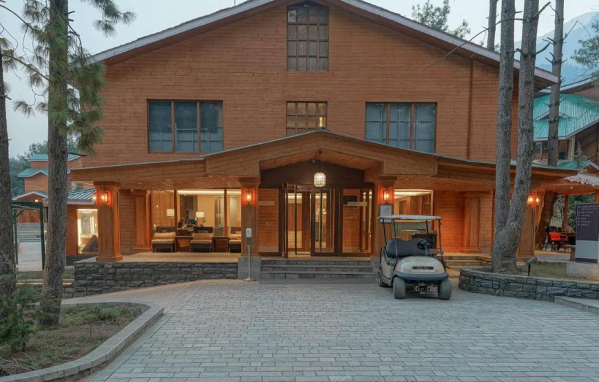 Radisson Golf Resort, Kashmir