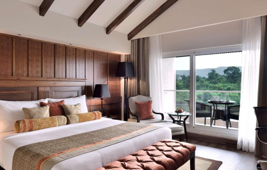 Radission Blu, Karjat