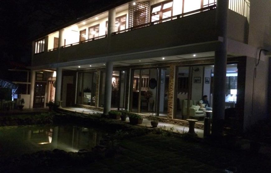 The Lounge @ Tirupa Castle, Meghalaya