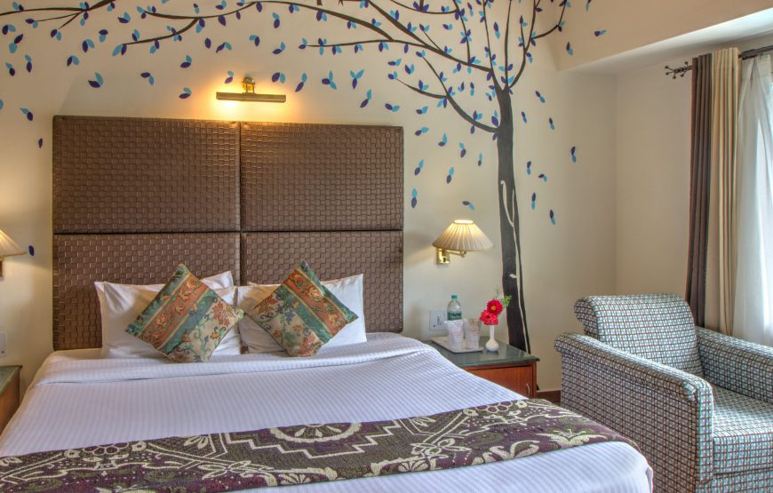 Golden Tulip, Manali