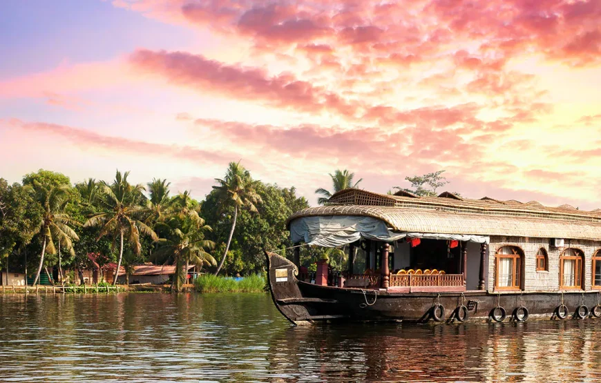 Haveli Back Water Resort, Alleppey